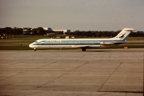 Republic Air Lines Douglas DC-9